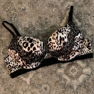Victoria’s Secret Very Sexy Push Up Bra